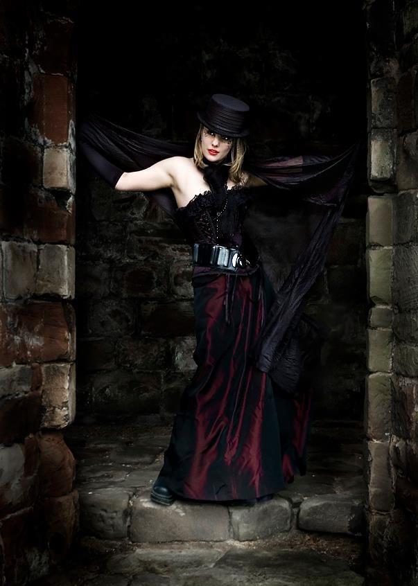 399900_316987871671329_1928092260_n