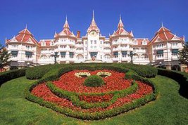 Disneyland hotel